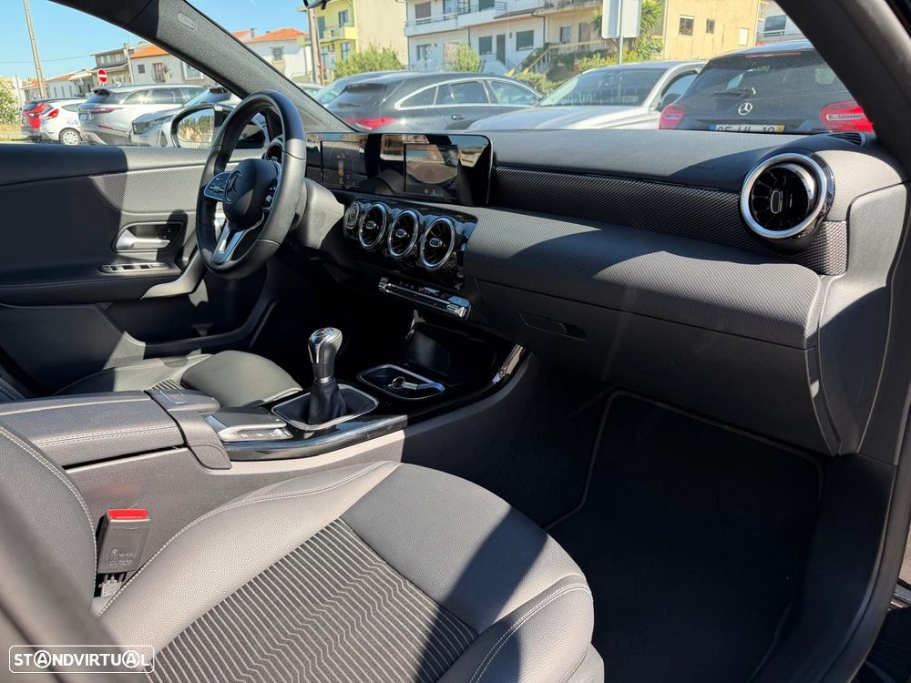 Mercedes-Benz A 180 d Progressive - 16