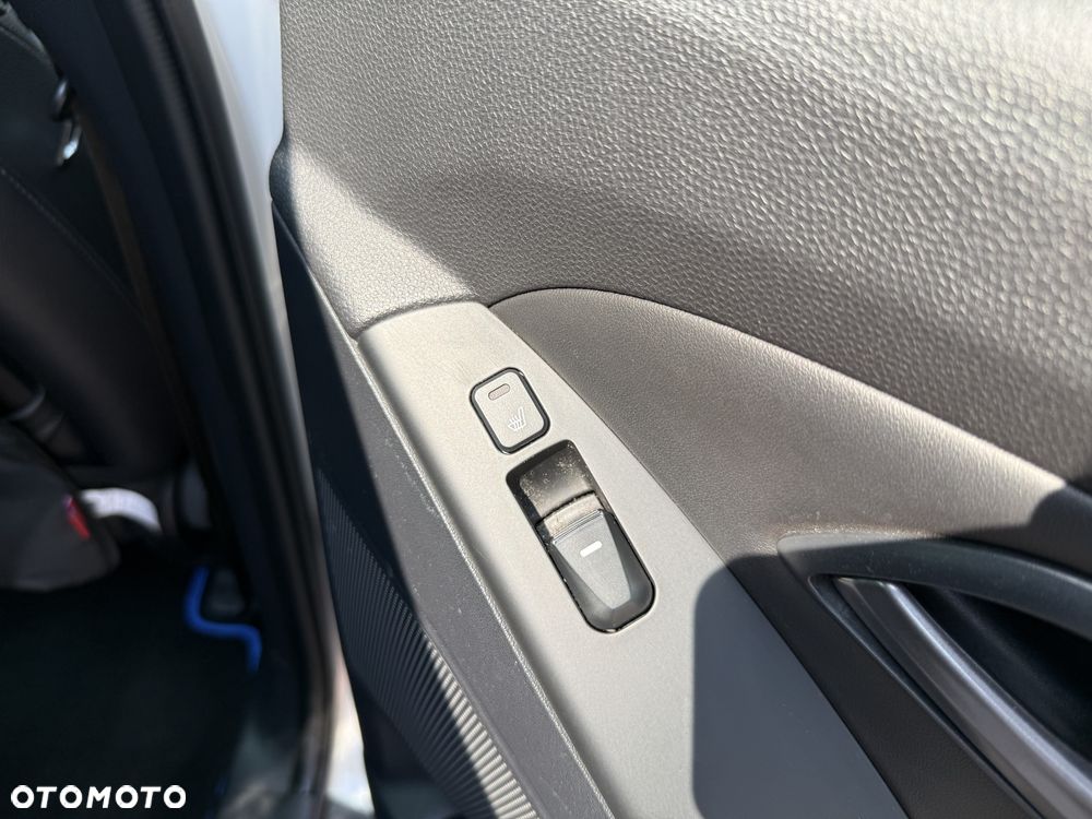 Hyundai ix35 1.6 GDI Comfort 2WD - 18