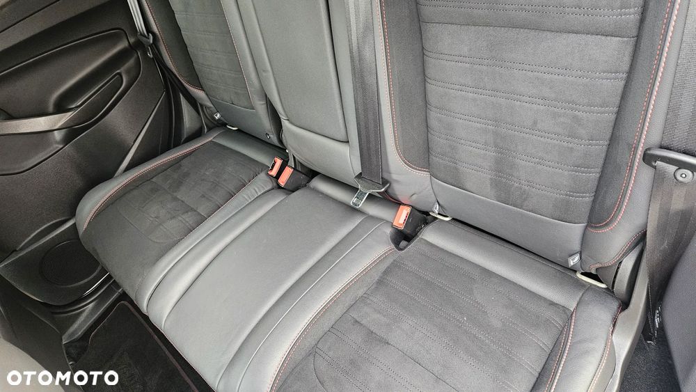 Ford Kuga 2.0 TDCi AWD ST-Line - 15