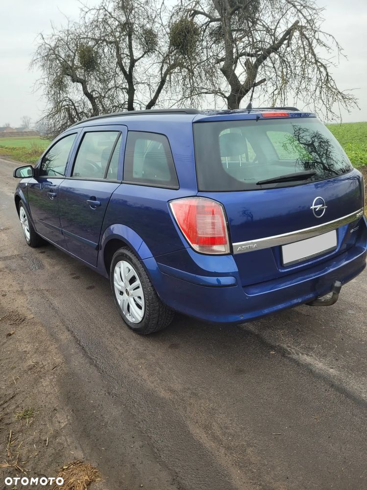 Opel Astra 1.9 CDTI Elegance - 5