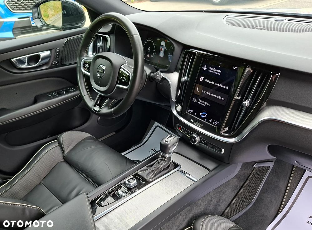 Volvo V60 D3 Geartronic RDesign - 21
