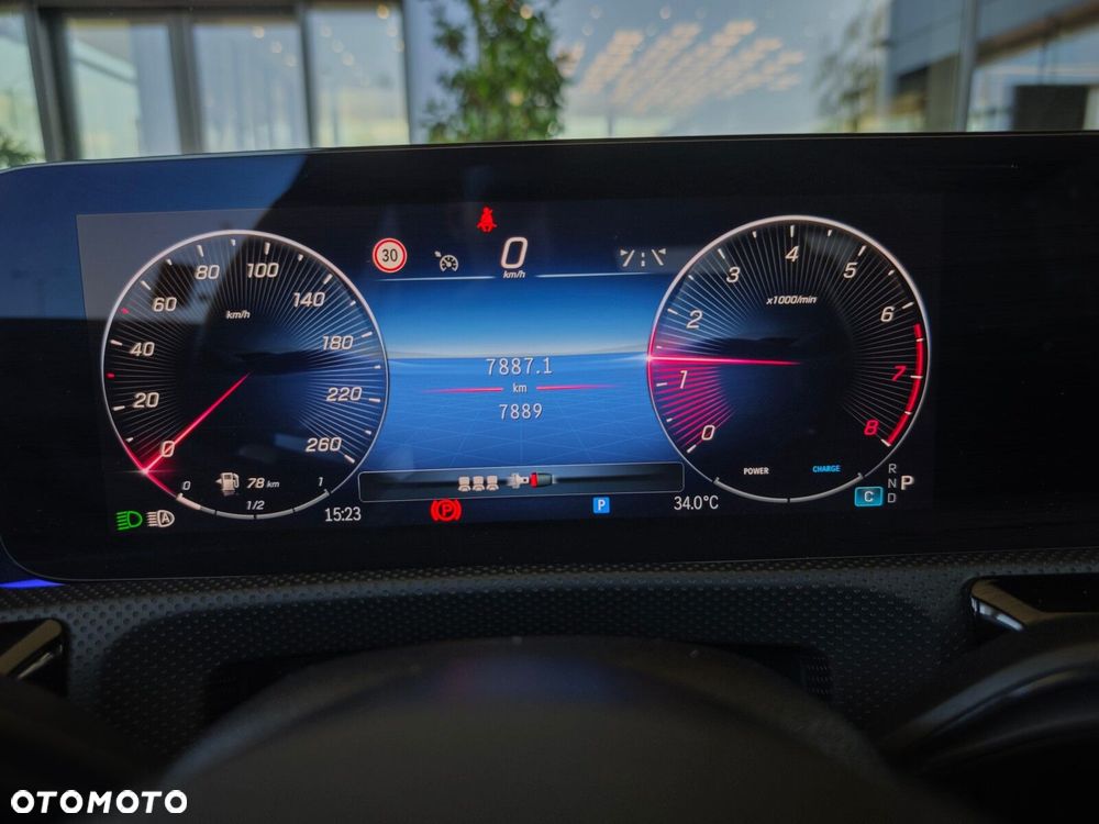 Mercedes-Benz CLA 200 mHEV AMG Line 7G-DCT - 17