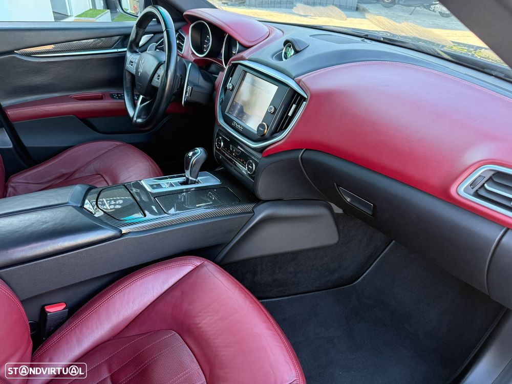 Maserati Ghibli 3.0 V6 - 22
