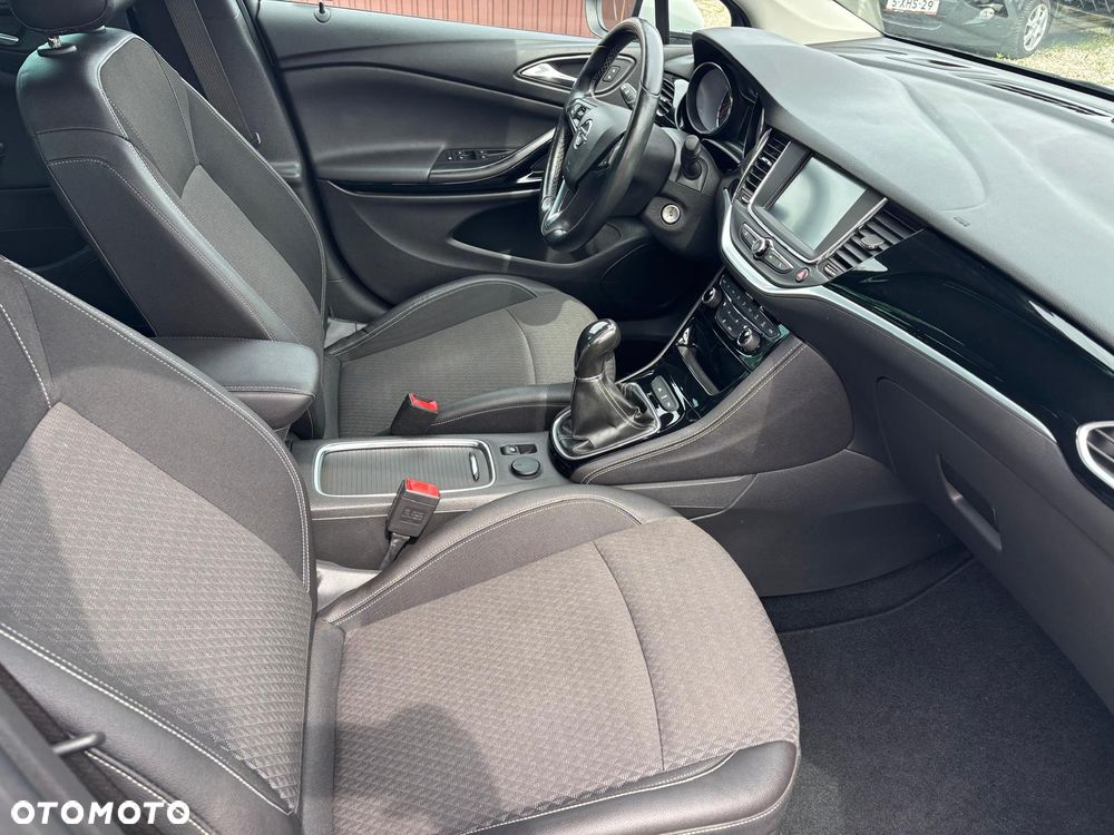 Opel Astra 1.4 Turbo Dynamic - 25