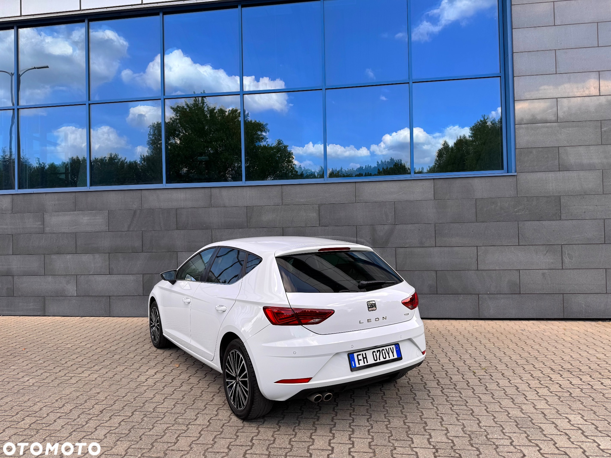 Seat Leon 2.0 TDI DPF Start&Stop XCELLENCE - 14