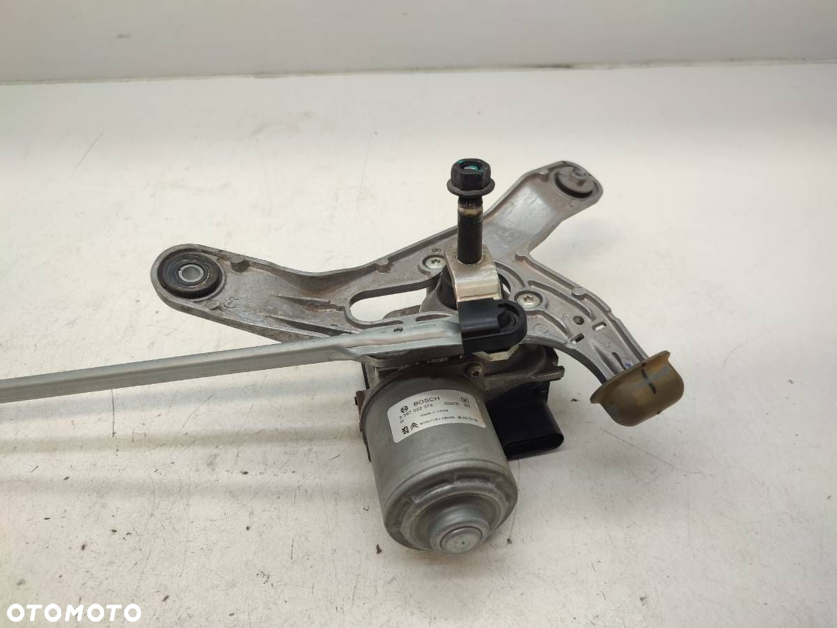 MECHANIZM SILNICZEK WYCIERACZEK PRZÓD CITROEN C5 X 9844275780 - 2