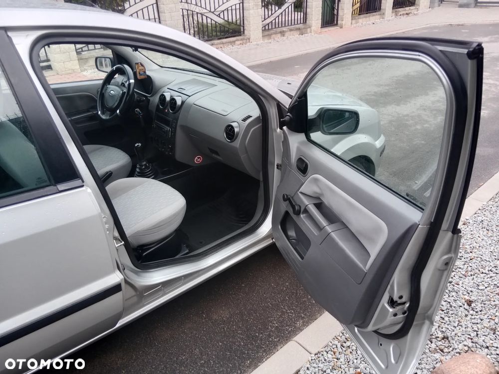 Ford Fusion 1.4 Ambiente - 7