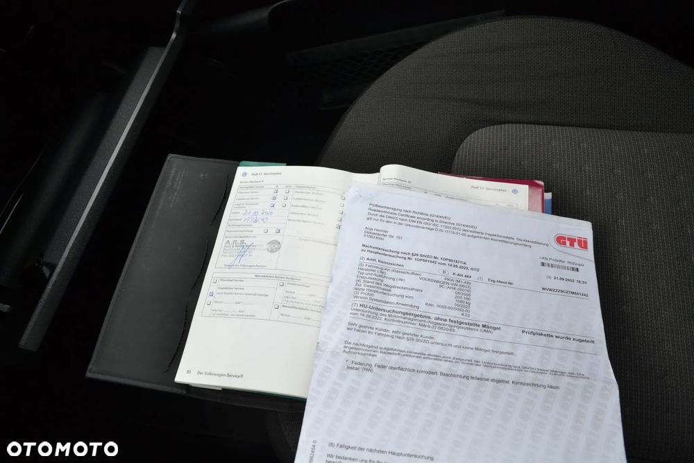 Volkswagen New Beetle - 6