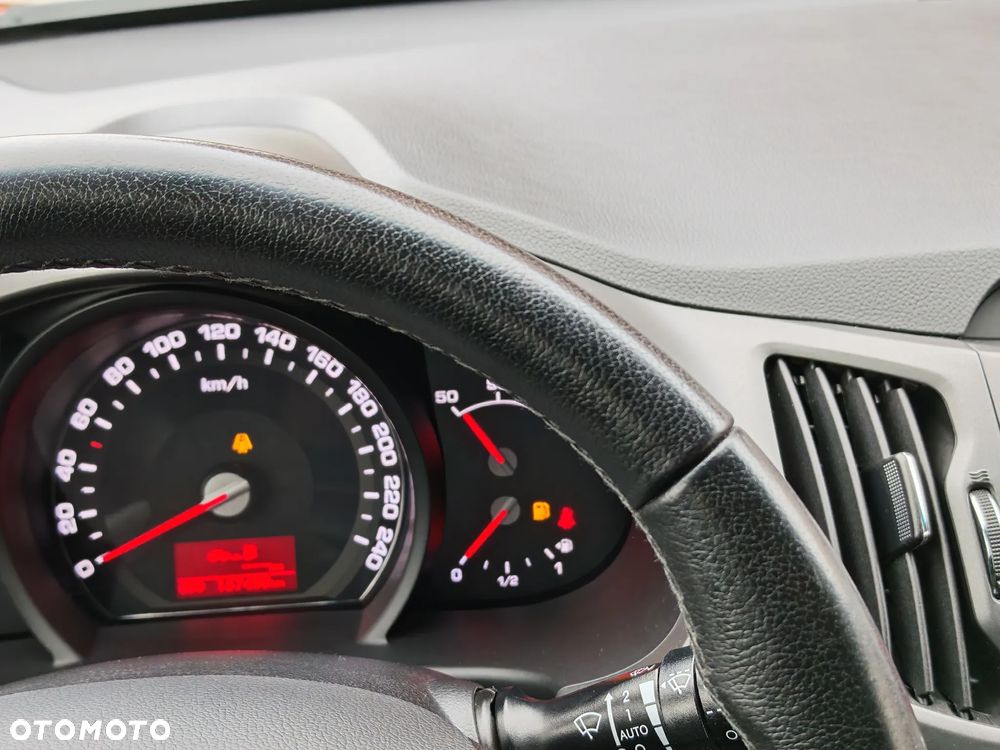 Kia Sportage 2.0 CVVT 4WD Spirit - 36