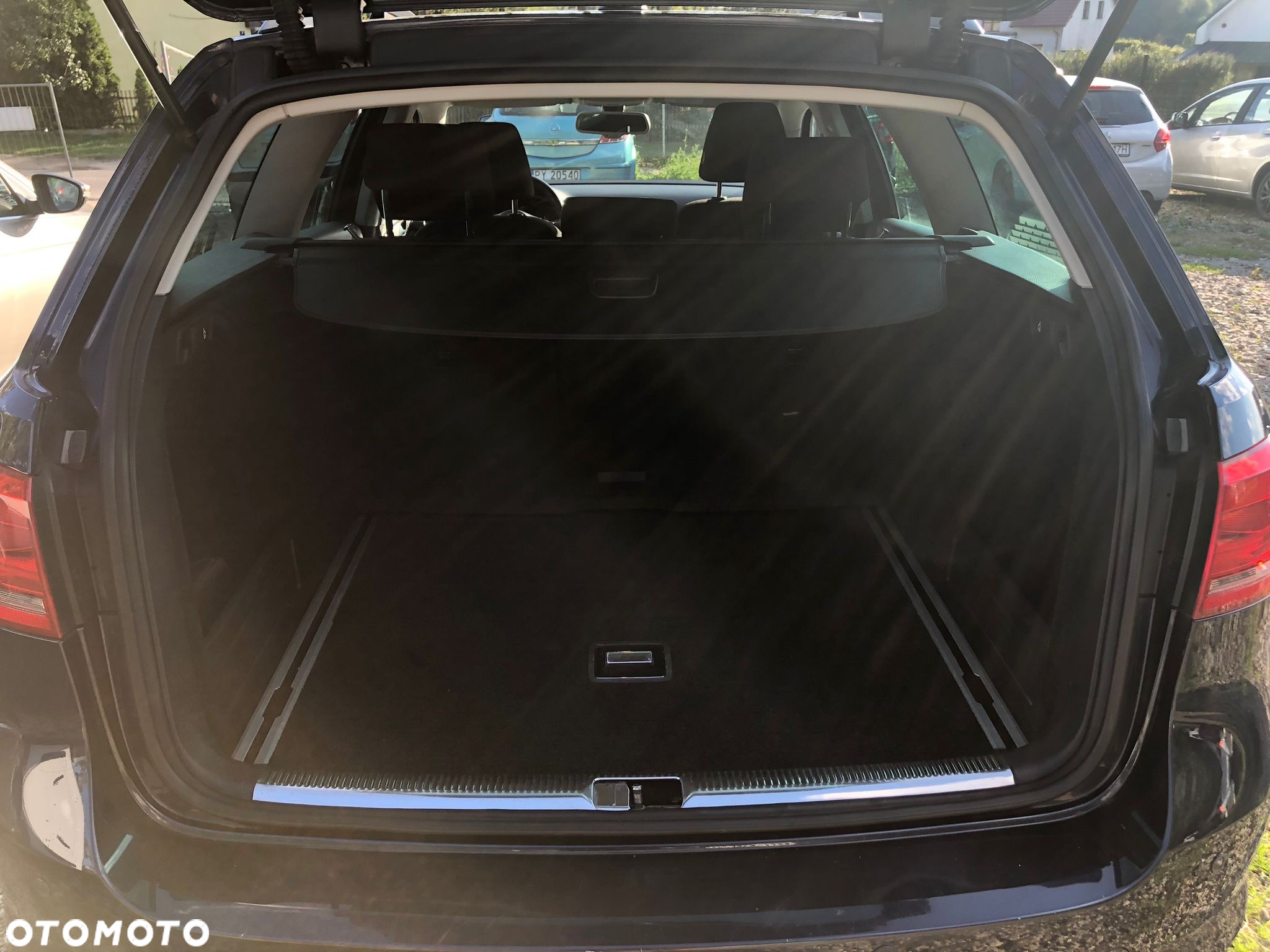 Volkswagen Passat - 20
