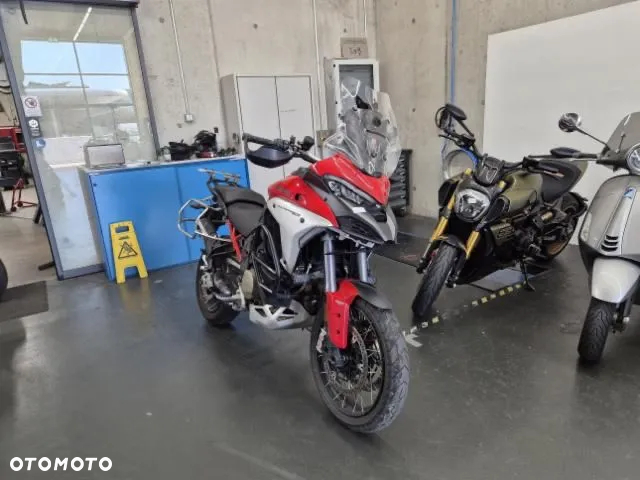 Ducati Multistrada - 11