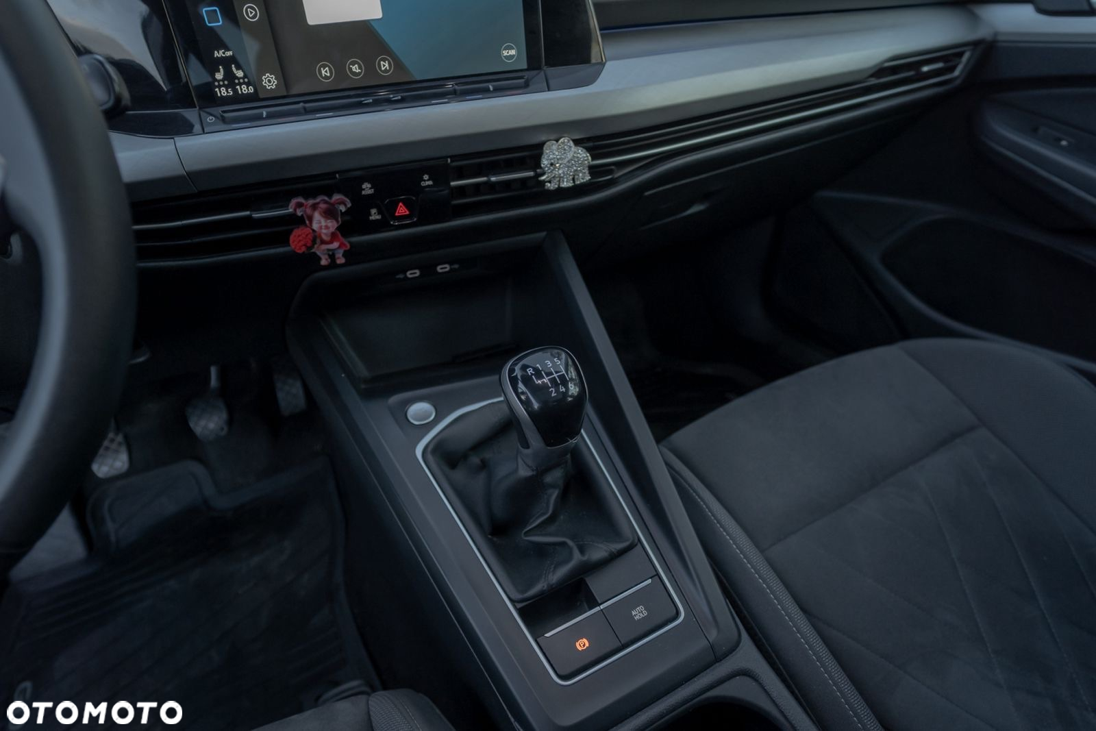 Volkswagen Golf VIII 2.0 TDI - 6