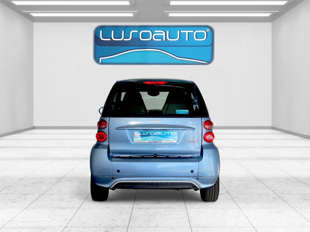 Smart ForTwo Coupé 1.0 mhd Passion 71 Softouch - 6