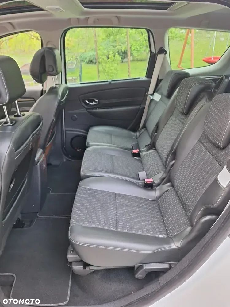 Renault Grand Scenic dCi 130 FAP Start & Stop Bose Edition - 8