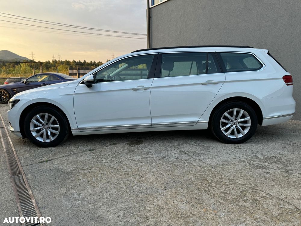 Volkswagen Passat 2.0 TDI SCR DSG (BlueM Tech) Comfortline - 10