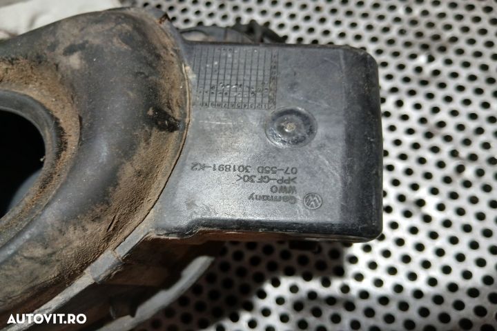 Usita rezervor 5C6810773H 5G9809999 5C6810773H 5G9809999 Volkswagen V - 5