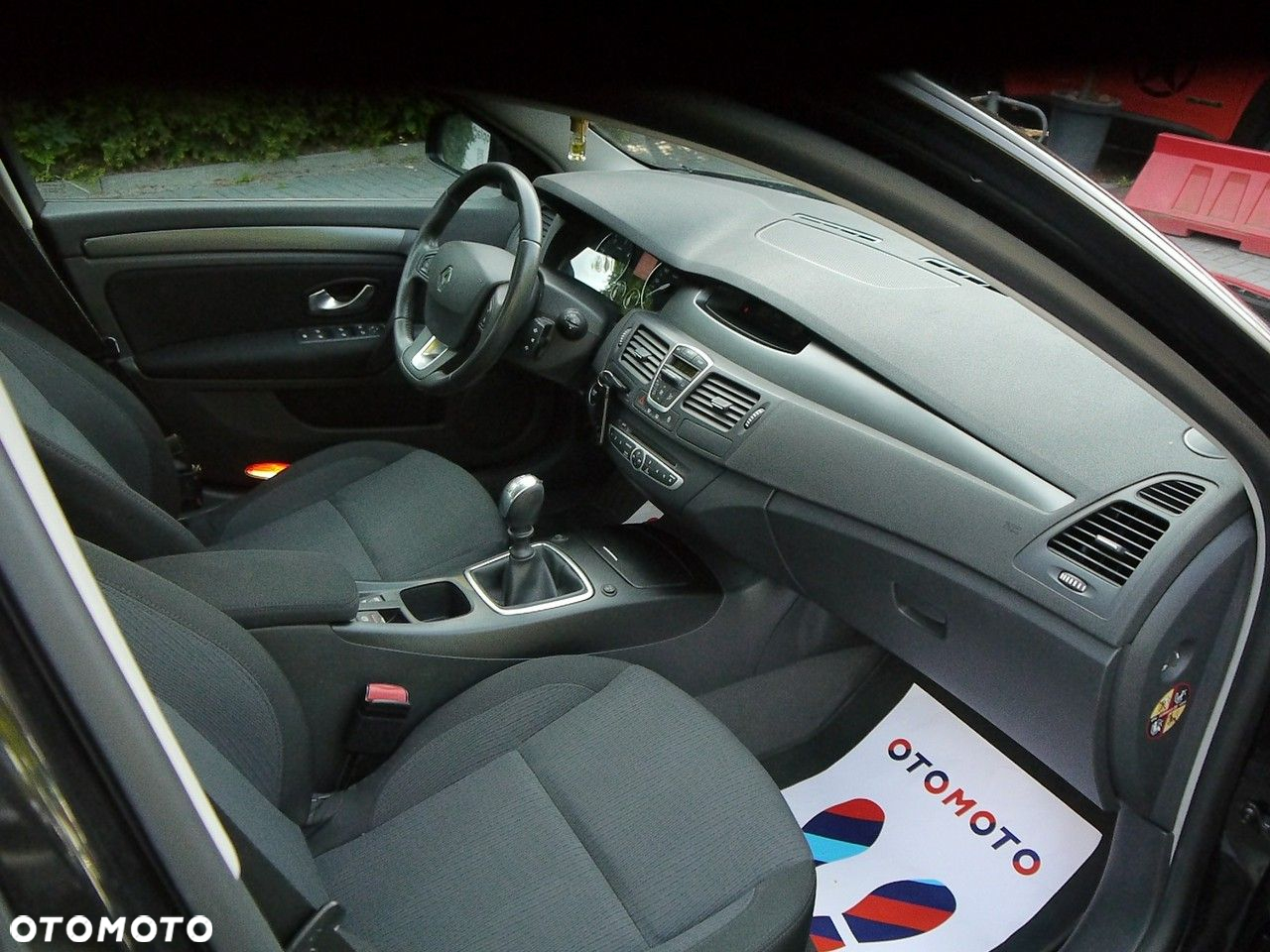 Renault Laguna 2.0 DCi Authentique - 21