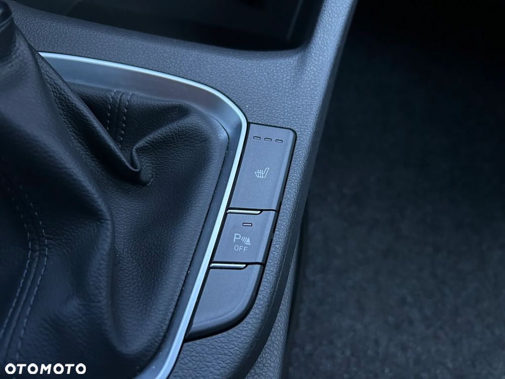 Hyundai i30 1.0 T-GDI Smart - 28