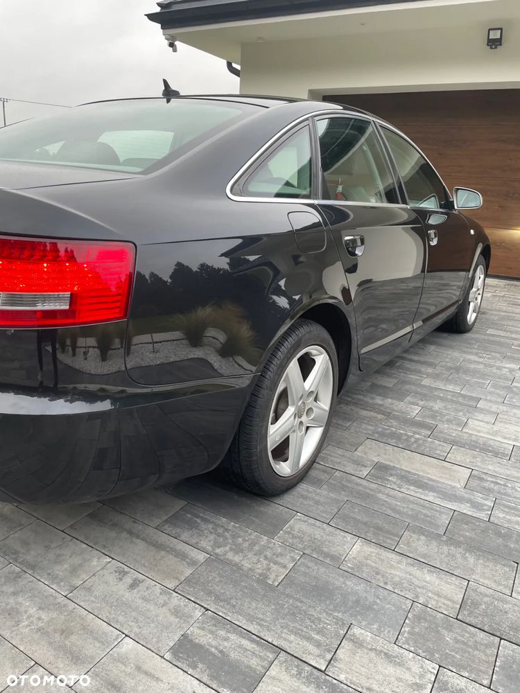 Audi A6 - 4