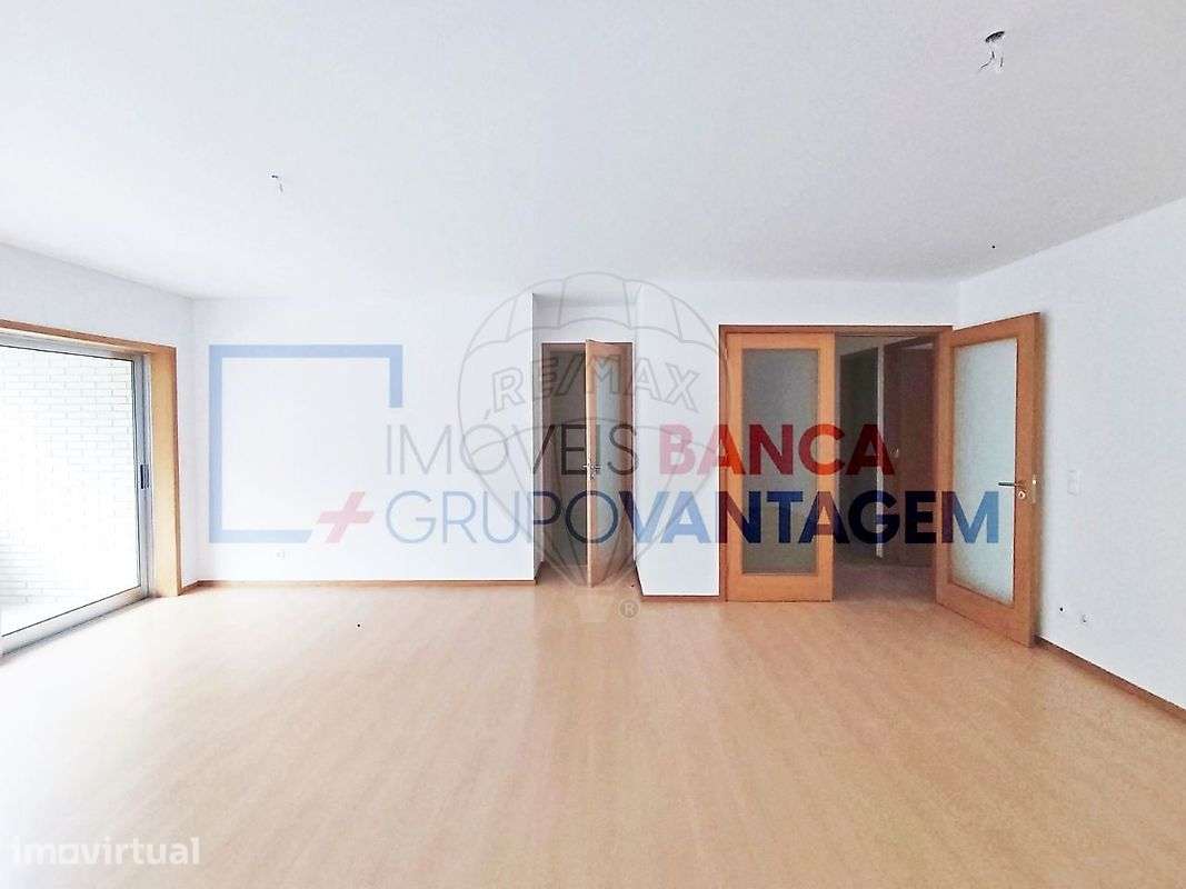 Apartamento T3 para venda - Grande imagem: 2/39