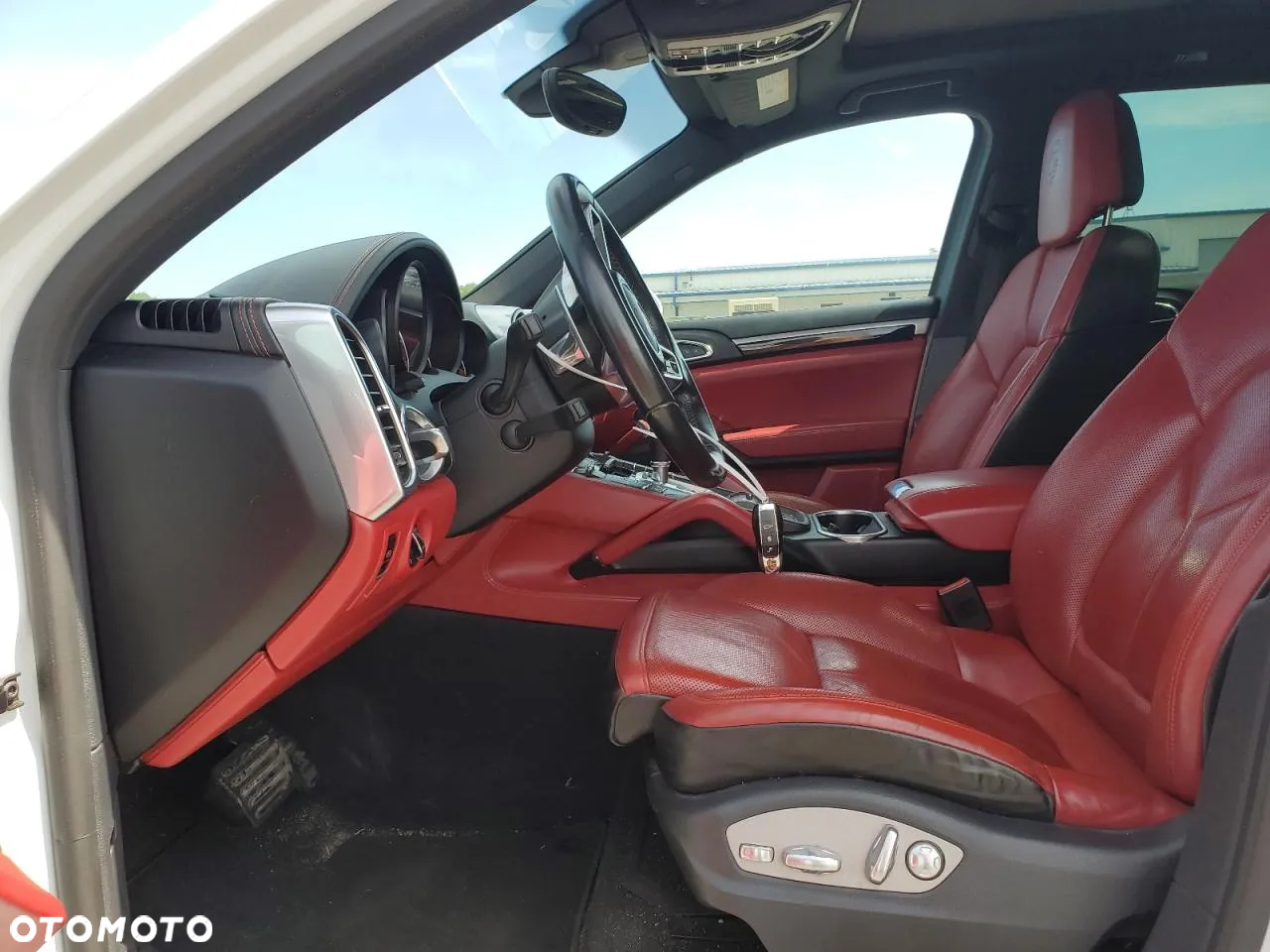 Porsche Cayenne - 7