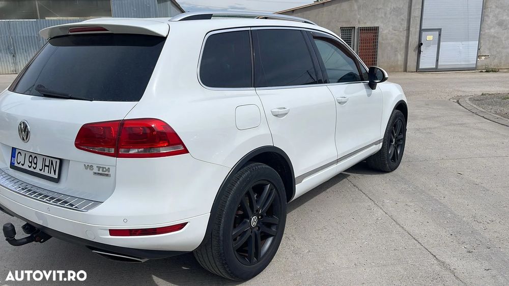 Volkswagen Touareg 3.0 V6 TDI BMT - 3