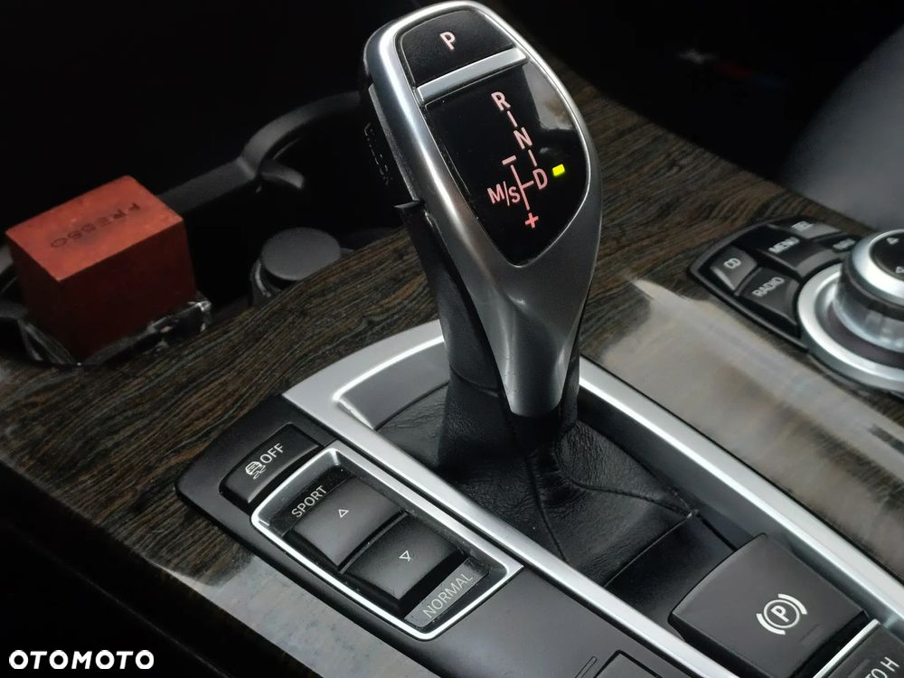 BMW X3 xDrive35d - 20