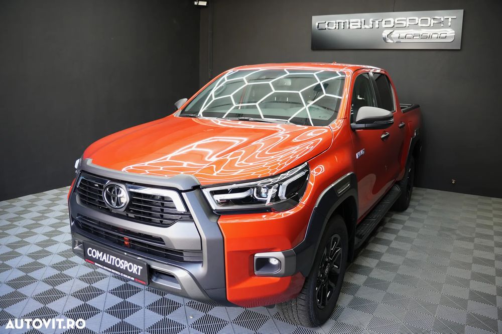 Toyota Hilux 2.8D 204CP 4x4 Double Cab AT Invincible - 3