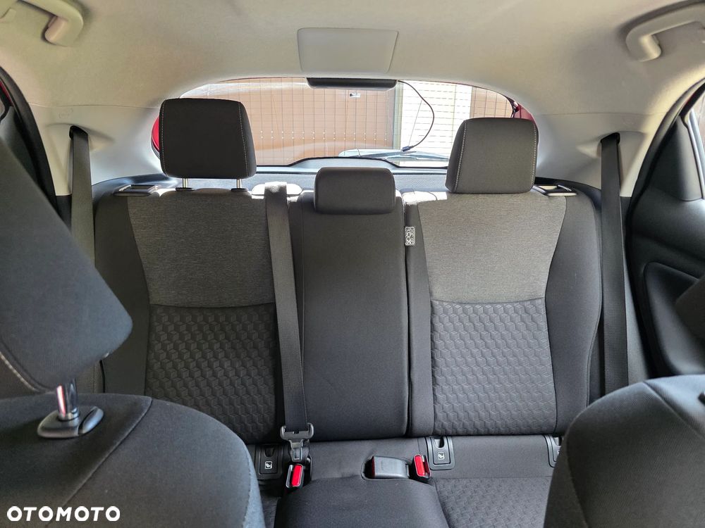 Toyota Yaris Hybrid 1.5 Comfort - 22