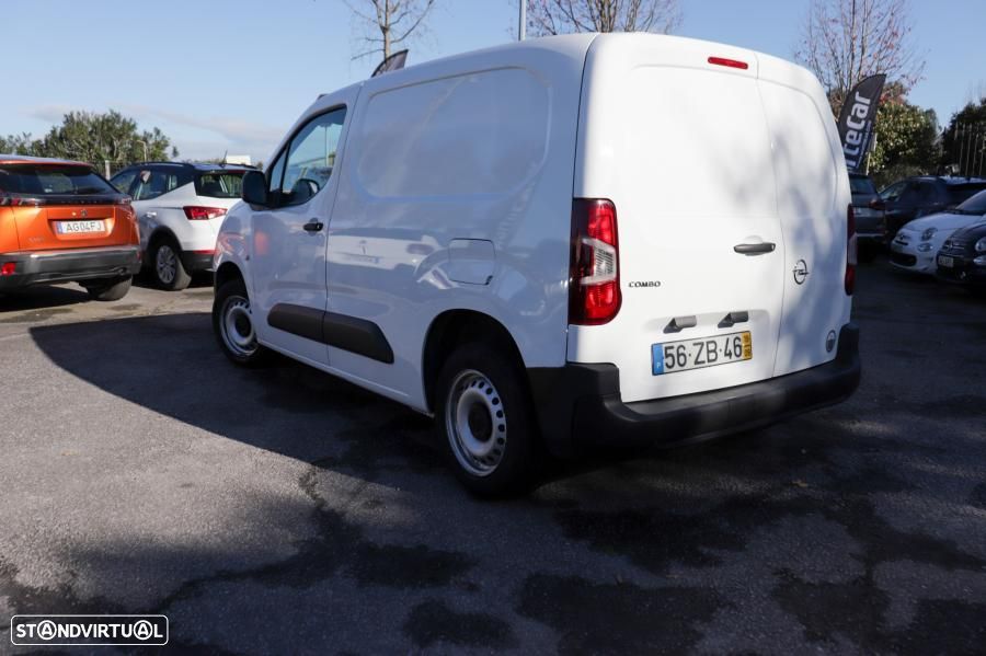 Opel Combo 1.5 CDTI L1H1 3L Essentia - 6