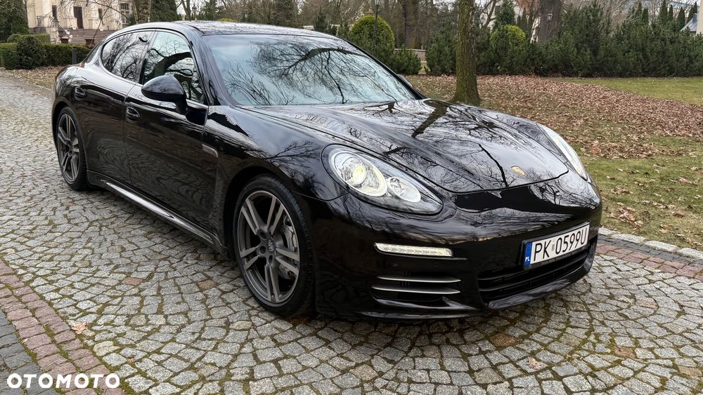 Porsche Panamera 4S - 15