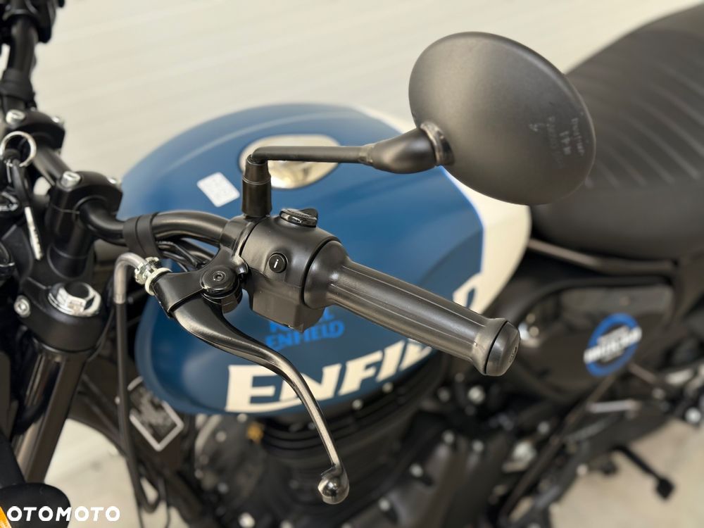 Royal Enfield HNTR - 25