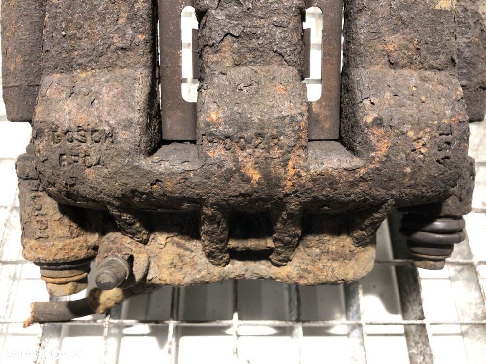 ZACISK LEWY PRZÓD - 45.00 PLN - RENAULT MASTER II Skrzynia (FD) 1998 - 2022 2.5 dCi 88 kW [120 KM] - 5