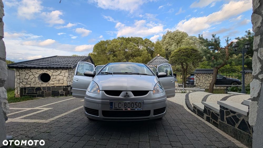 Mitsubishi Colt 1.5 Invite - 24