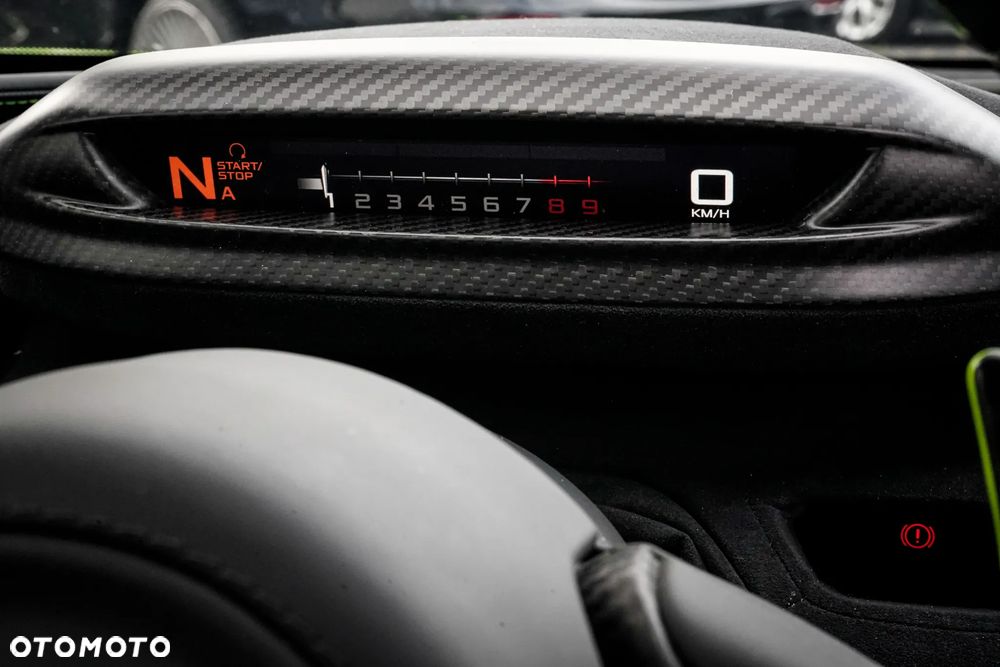 McLaren 720S Coupe - 27