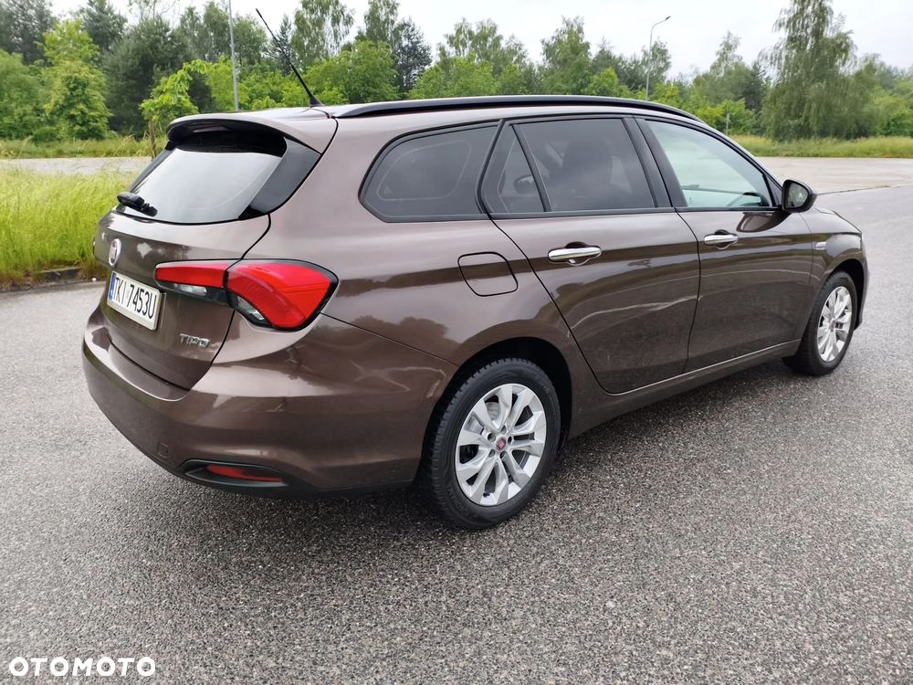 Fiat Tipo 1.4 T-Jet Lounge - 17