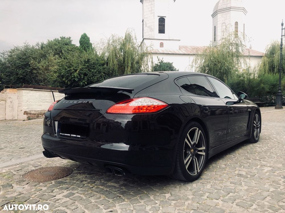 Porsche Panamera - 5