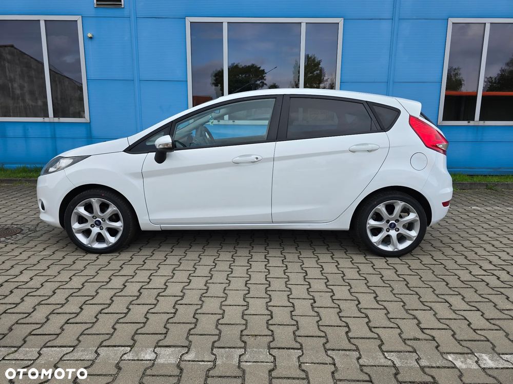 Ford Fiesta 1.25 Ambiente - 10