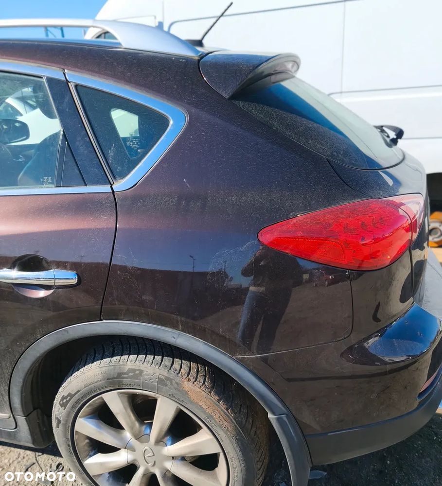 INFINITI QX50 EX35 J50 10r ĆWIARTKA BŁOTNIK LEWY TYŁ POSZYCIE L50 - 1