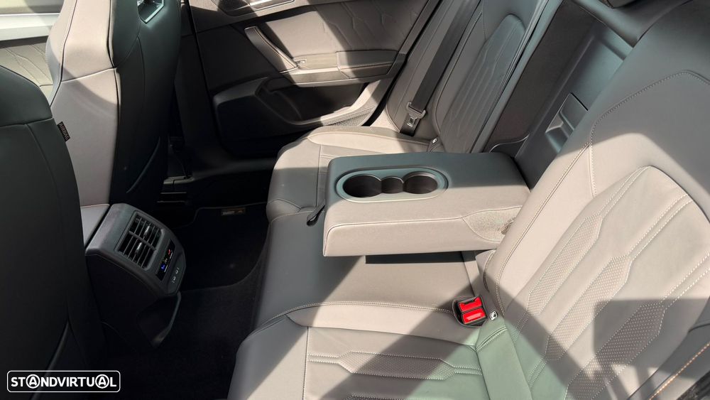 Cupra Formentor 1.4 e-Hybrid DSG VZ - 19