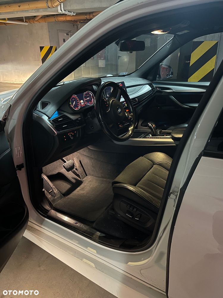 BMW X5 xDrive25d - 7