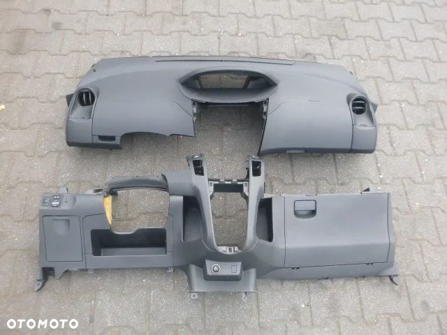 DESKA ROZDZIELCZA KONSOLA TOYOTA YARIS II 06-09T - 11