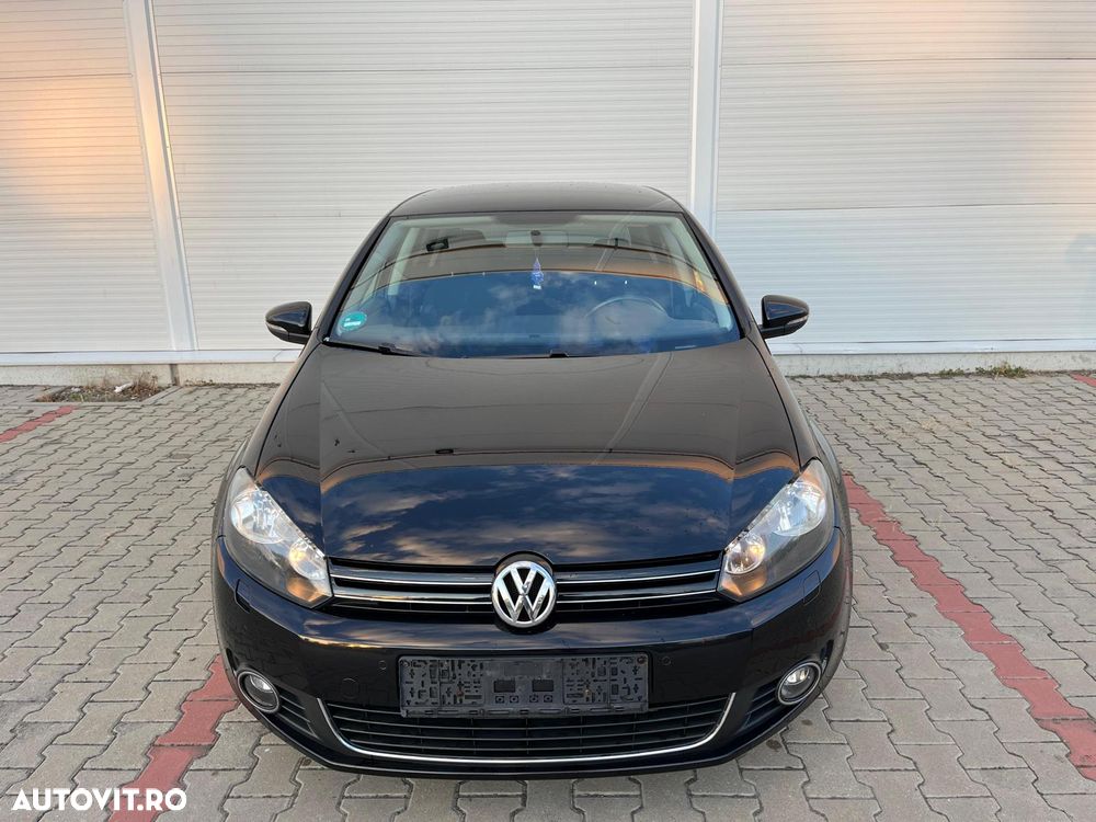 Volkswagen Golf - 2