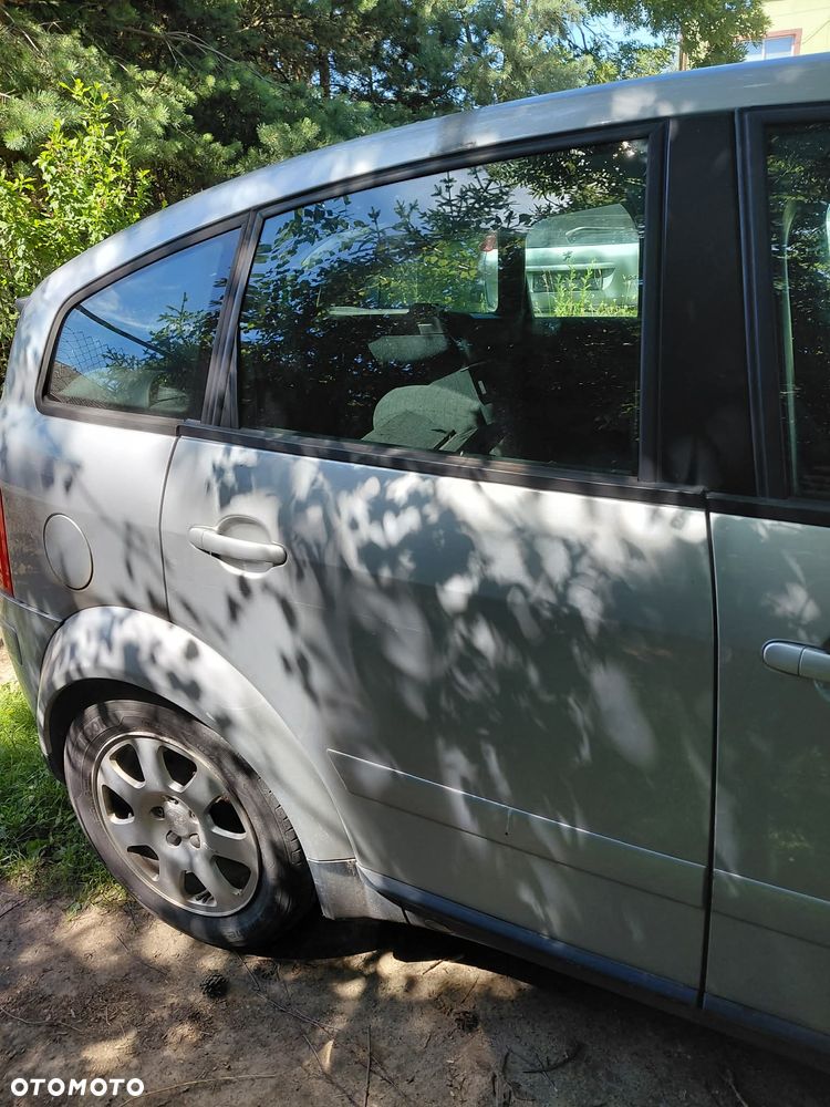 części AUDI A2 1.4TDI 55kW 2004r.5 drzwi hatchback LY7W DRZWI tył prawe lewe - 2