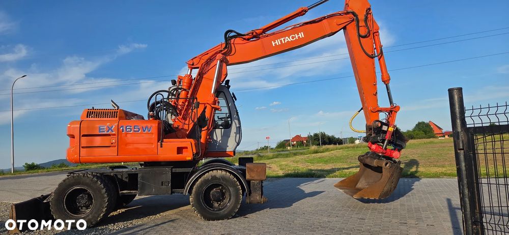 Hitachi EX165 - 5