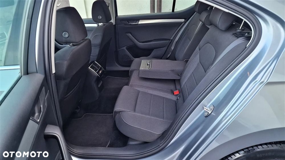 Skoda Superb 1.5 TSI ACT Style DSG - 10