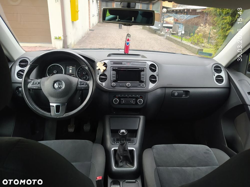 Volkswagen Tiguan - 5