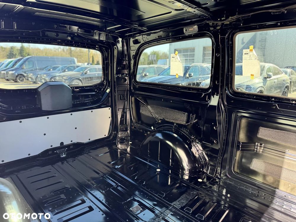 Mercedes-Benz Vito - 9