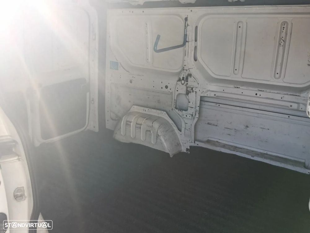 Renault Trafic - 20