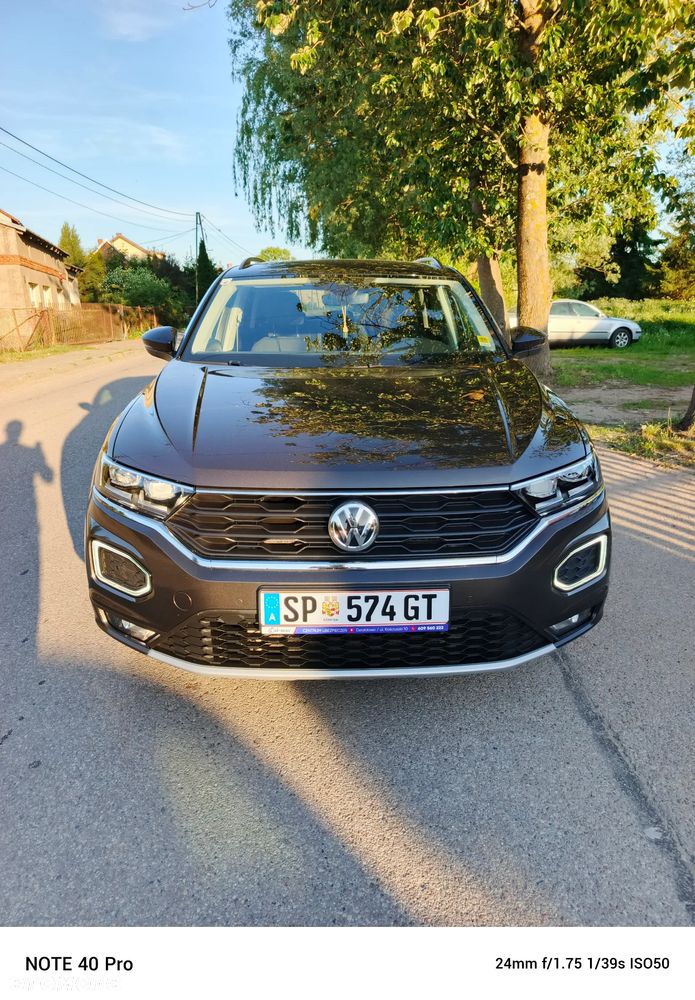 Volkswagen T-Roc - 8